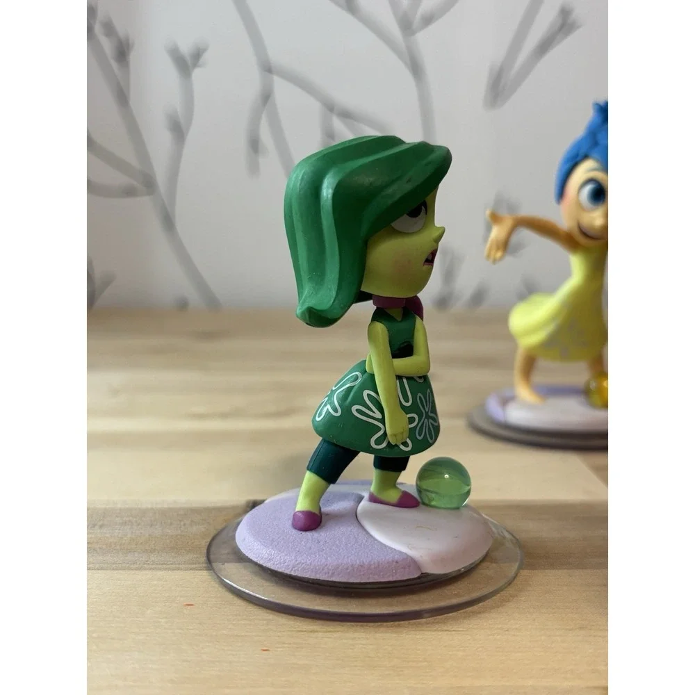 Disney Infinity 3.0 Fear, Disgust, Joy, Anger, Sadness Figures & Play Piece